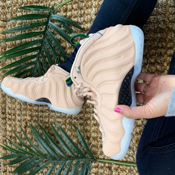 Nike Shoes - NIKE Air Foamposite in  ‘Particle Beige’